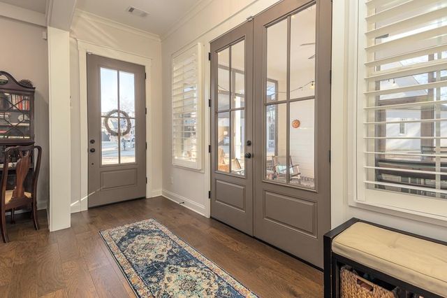 215 NEBHUT LN, Rossville, TN 38066