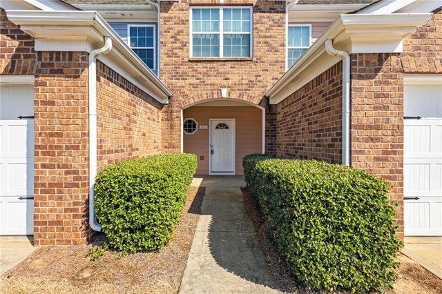 321 Village Drive, Loganville, GA 30052