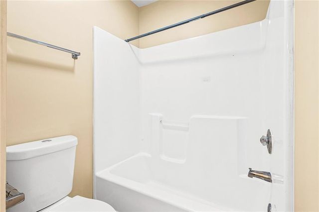 321 Village Drive, Loganville, GA 30052