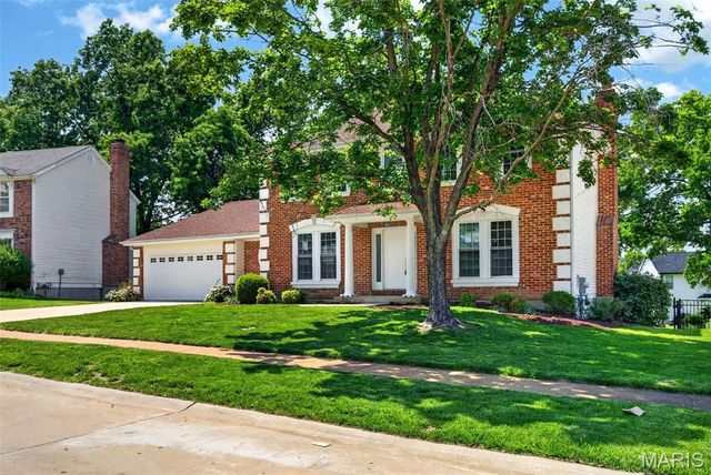 2113 Bow Tree Court, Chesterfield, MO 63005