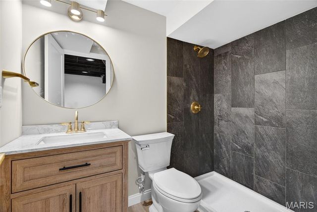 2113 Bow Tree Court, Chesterfield, MO 63005