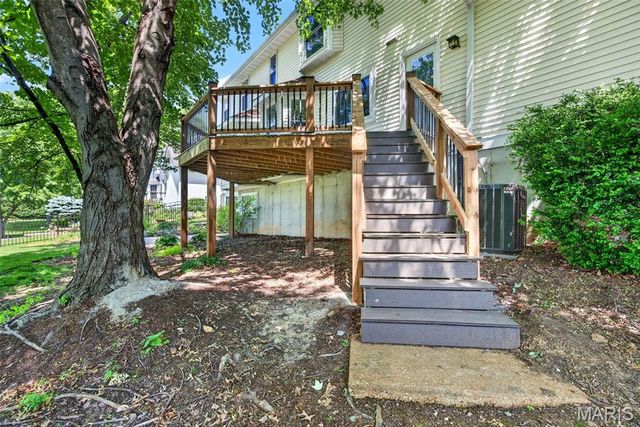 2113 Bow Tree Court, Chesterfield, MO 63005