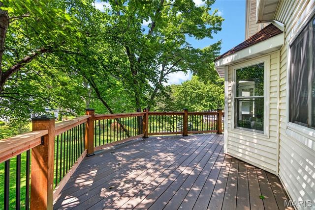 2113 Bow Tree Court, Chesterfield, MO 63005