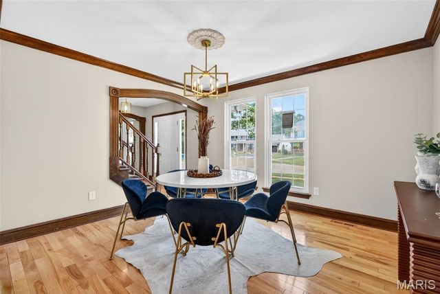 2113 Bow Tree Court, Chesterfield, MO 63005
