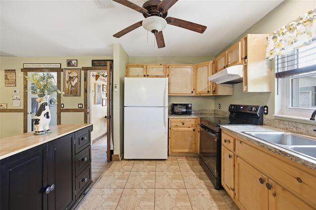 7391 SE 117TH TERRACE, Morriston, FL 32668