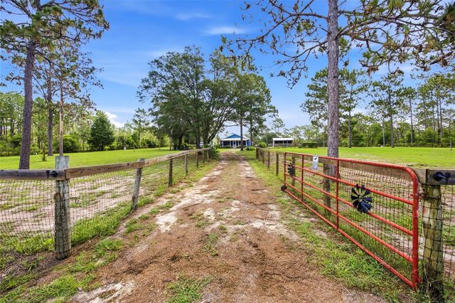 7391 SE 117TH TERRACE, Morriston, FL 32668