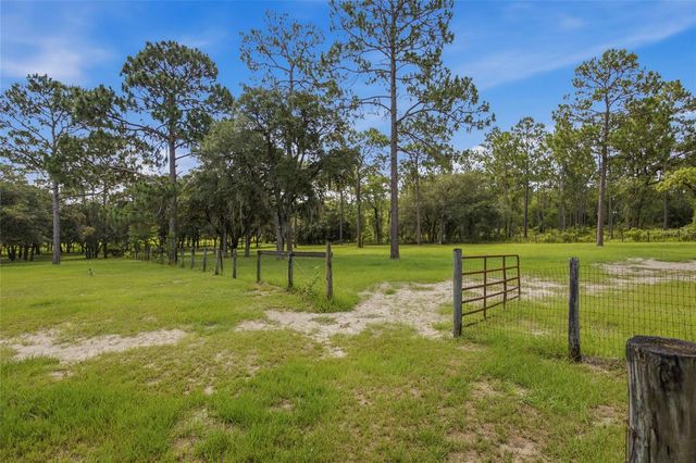 7391 SE 117TH TERRACE, Morriston, FL 32668