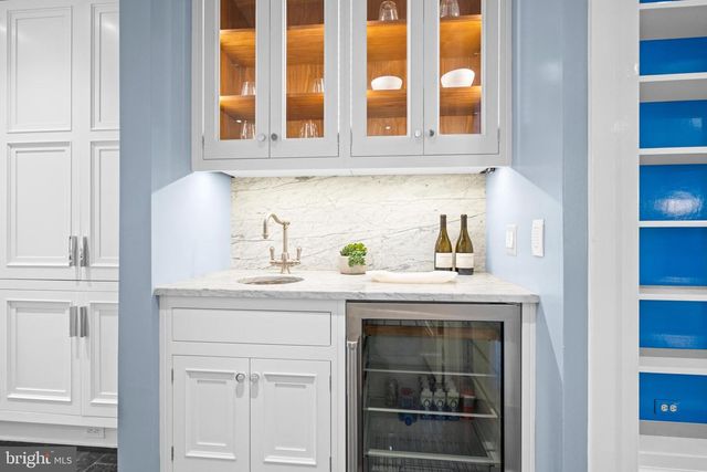 1806 24TH ST NW, Washington, DC 20008