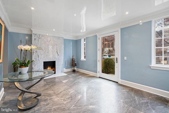 1806 24TH ST NW, Washington, DC 20008