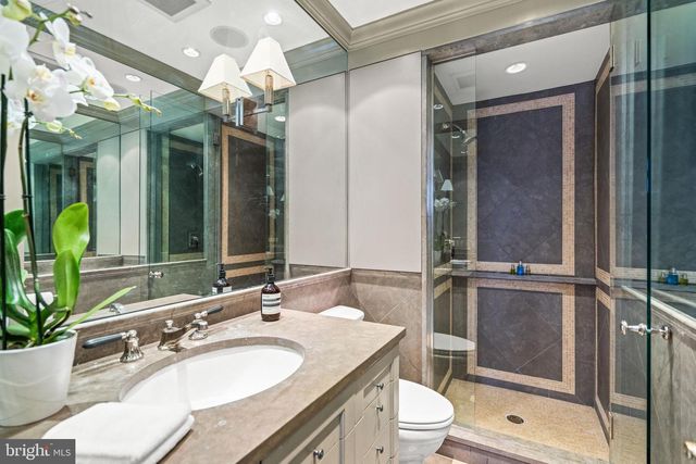 1806 24TH ST NW, Washington, DC 20008