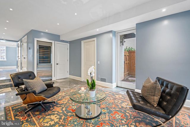 1806 24TH ST NW, Washington, DC 20008