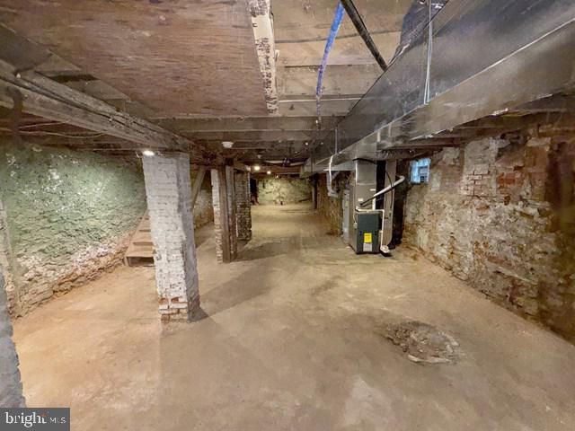 606 N 43RD ST, Philadelphia, PA 19104