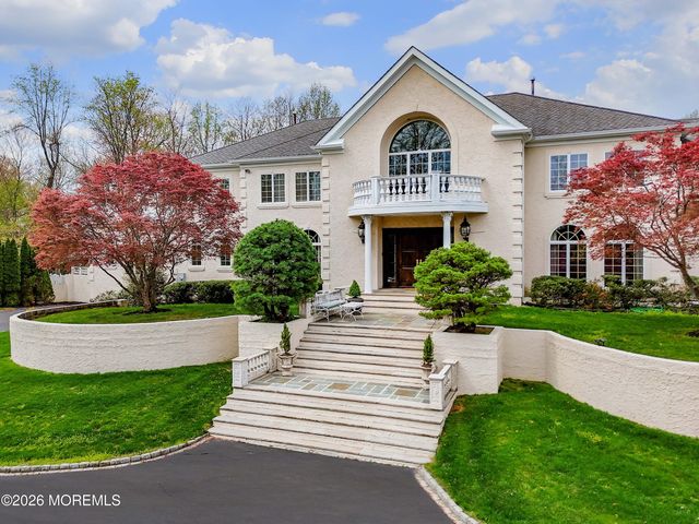 6 Hayes Court, Atlantic Highlands, NJ 07716