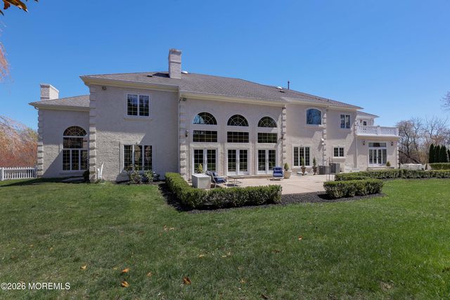 6 Hayes Court, Atlantic Highlands, NJ 07716