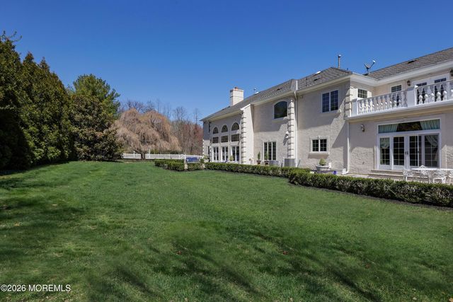 6 Hayes Court, Atlantic Highlands, NJ 07716