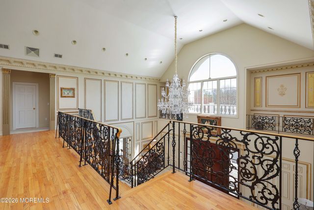 6 Hayes Court, Atlantic Highlands, NJ 07716