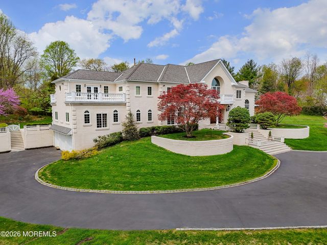 6 Hayes Court, Atlantic Highlands, NJ 07716