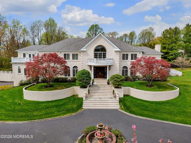 6 Hayes Court, Atlantic Highlands, NJ 07716