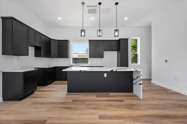 1475 Mckee Street 1451, Dallas, TX 75215