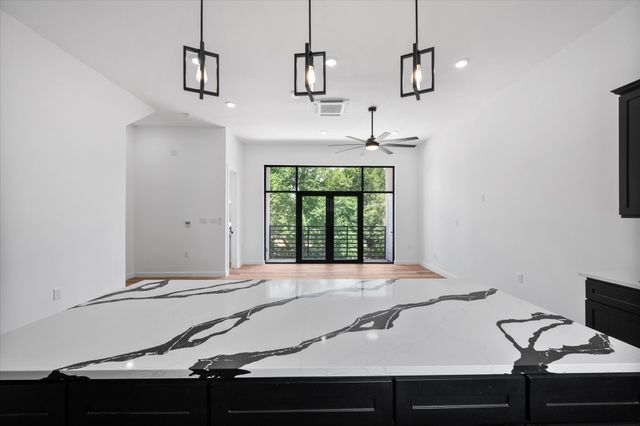 1475 Mckee Street 1451, Dallas, TX 75215