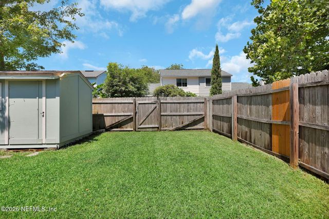 639 AQUATIC Drive, Atlantic Beach, FL 32233