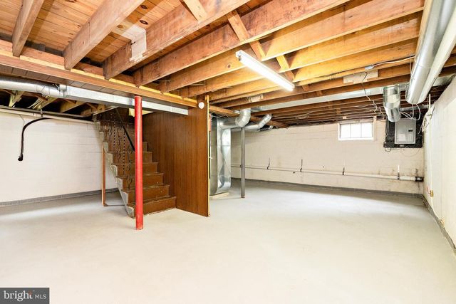 1230 SYLVAN DR, Haddon Heights, NJ 08035