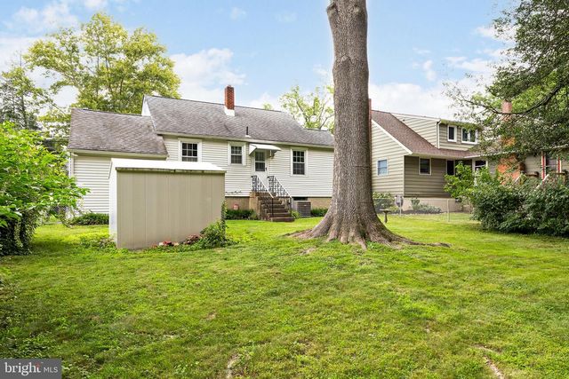 1230 SYLVAN DR, Haddon Heights, NJ 08035