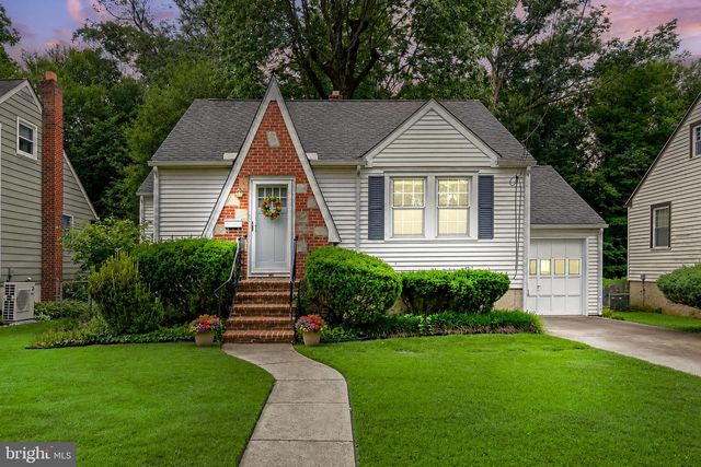 1230 SYLVAN DR, Haddon Heights, NJ 08035