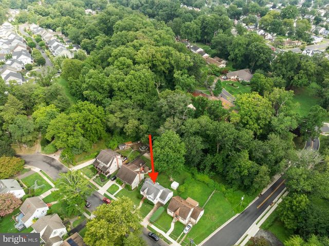 1230 SYLVAN DR, Haddon Heights, NJ 08035