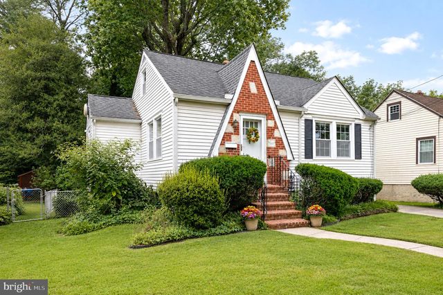 1230 SYLVAN DR, Haddon Heights, NJ 08035