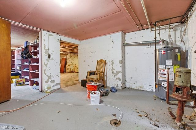 2847 Youngstown Avenue, Mcdonald, OH 44437