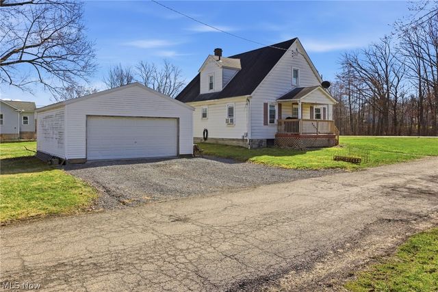 2847 Youngstown Avenue, Mcdonald, OH 44437