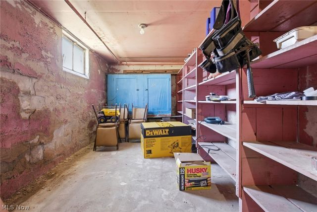 2847 Youngstown Avenue, Mcdonald, OH 44437