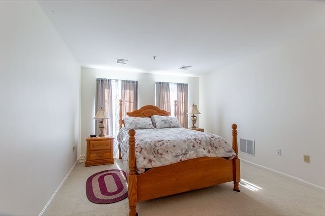 409 Old Country 409, Wenham, MA 01984