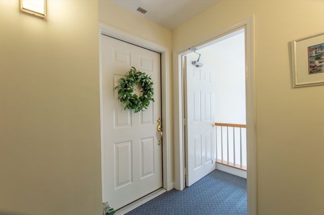 409 Old Country 409, Wenham, MA 01984