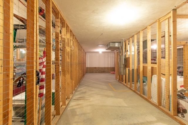 409 Old Country 409, Wenham, MA 01984