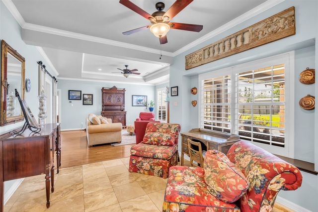 210 River Oaks Drive, Baytown, TX 77523