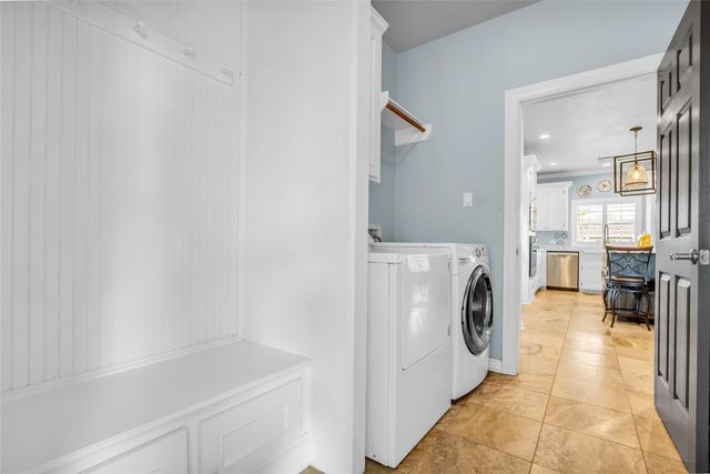 210 River Oaks Drive, Baytown, TX 77523