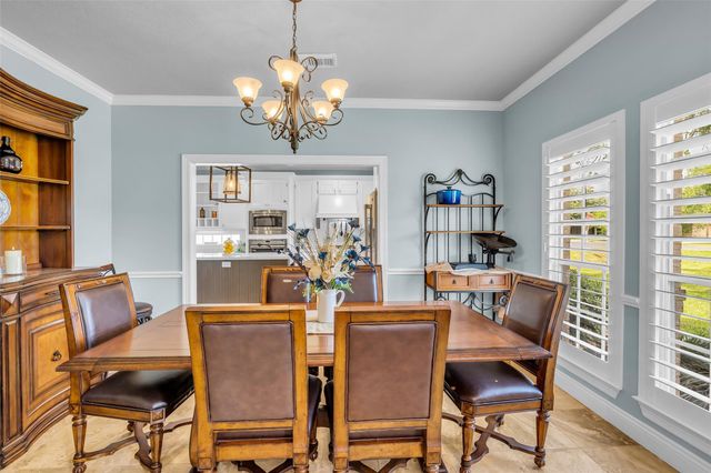 210 River Oaks Drive, Baytown, TX 77523