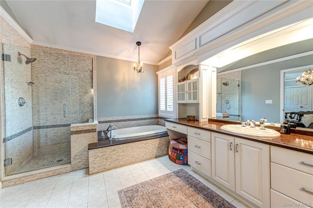 119 6th Street, Saint James, NY 11780