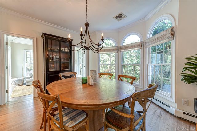 119 6th Street, Saint James, NY 11780
