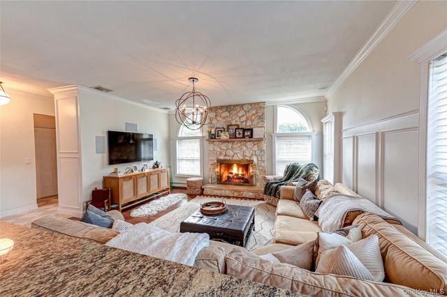 119 6th Street, Saint James, NY 11780