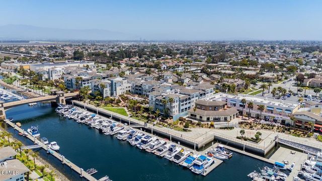 1553 Windshore Way, Oxnard, CA 93035