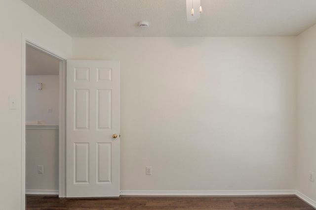 4617 Barnhill Lane, Fort Worth, TX 76135