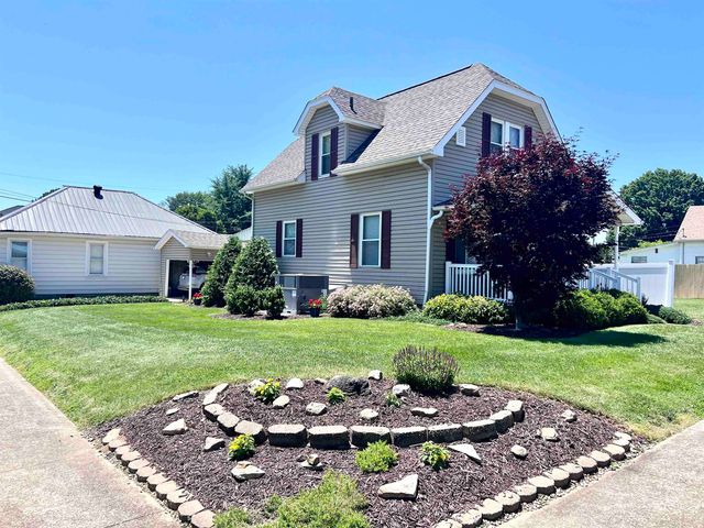2777 N Staunton Road, Huntington, WV 25702