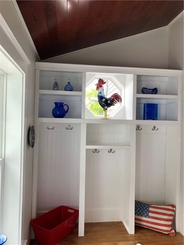 12 Hillside Avenue, Newport, RI 02840