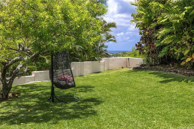 1295 Aulepe Street, Kailua, HI 96734