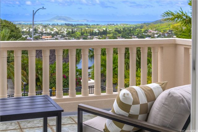 1295 Aulepe Street, Kailua, HI 96734