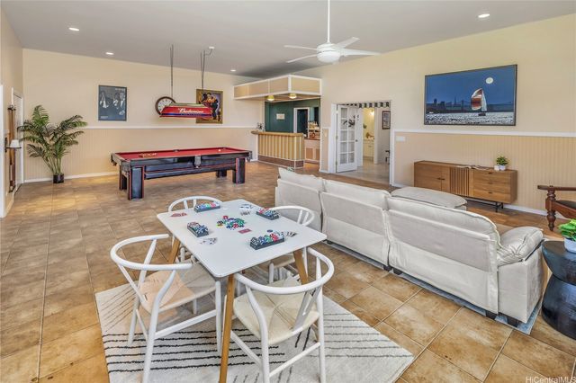 1295 Aulepe Street, Kailua, HI 96734