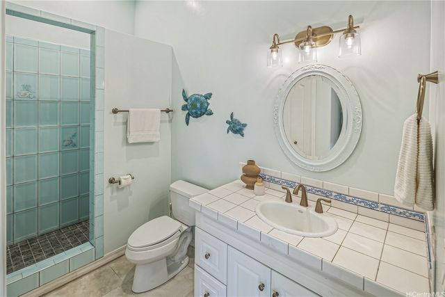 1295 Aulepe Street, Kailua, HI 96734